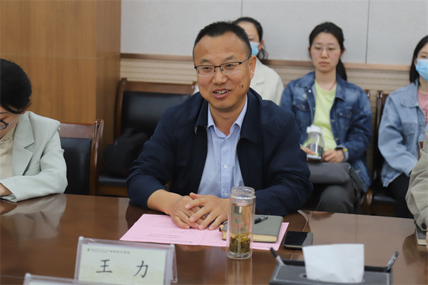 动科炸金花在线玩
党委副书记王力讲话.jpg
