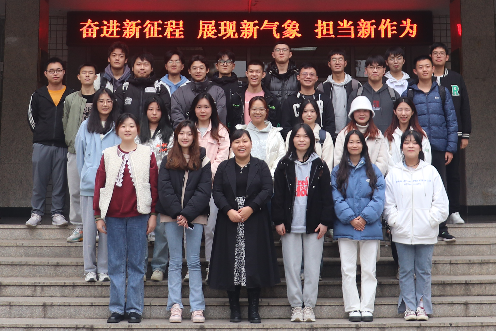 合照无炸金花在线玩
111.png