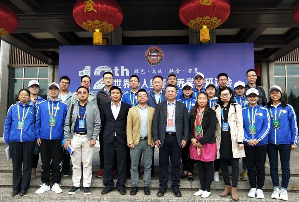 c164e9b42e414c2286c1aae3acae2136.jpg 吉红教授团队及部分参会校友合影_副本.jpg