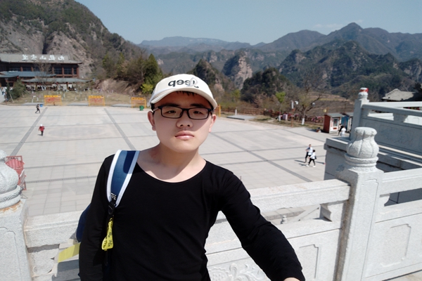 a2fc972b4e1c4371aee4b325d1c59db1.jpg 宋贵兵.jpg