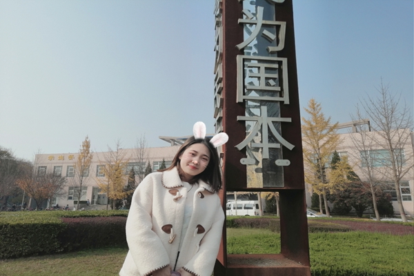 b1a67e5e582242d4a147e615b940557f.jpg 王国艳.jpg