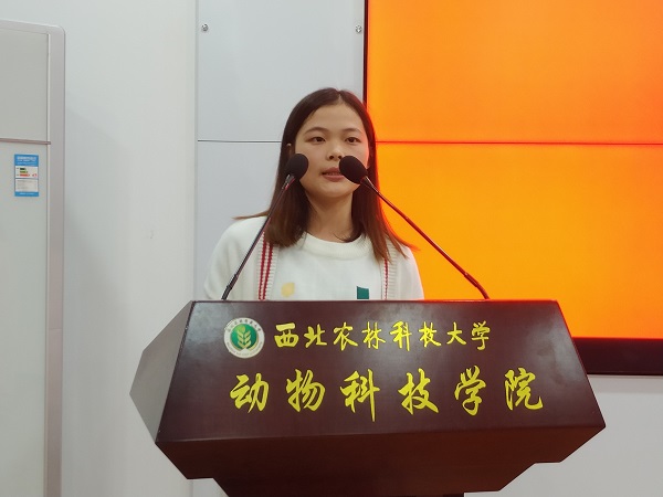 d896b1b1ccd94215b358a3908af6fcb4.jpg 张金定.jpg