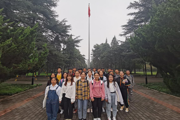 1b890770bc9e463bb6851ecb0e0b2b2c.png 图片 1.png