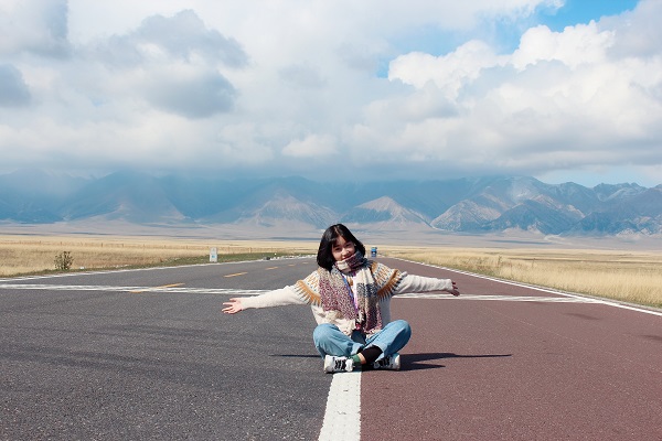 2760aa2b44c34fa1a661f91aba567729.jpg 江悦.jpg