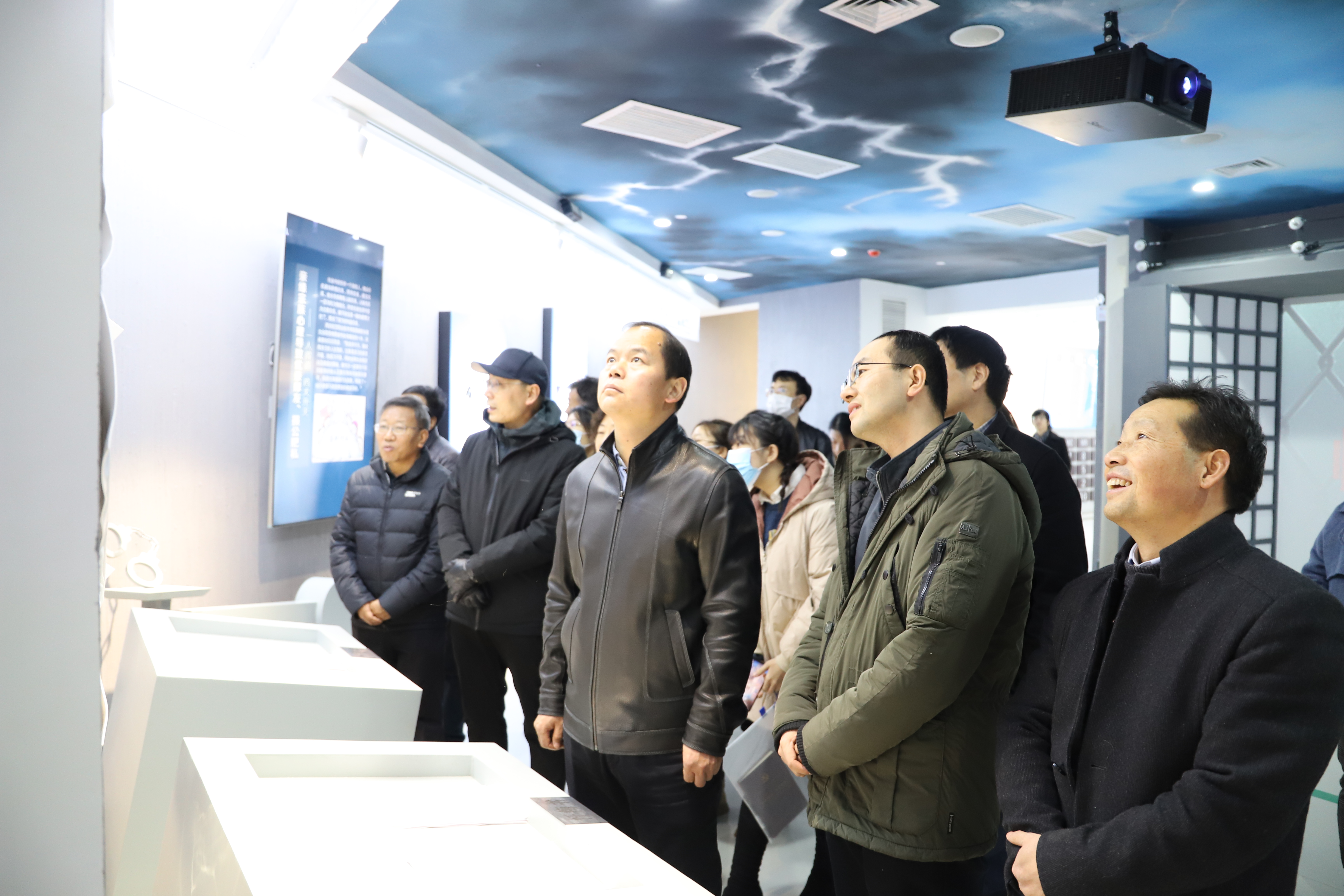 a7a32a6981e34c47954c18f64de4f115.jpg a7a32a6981e34c47954c18f64de4f115.jpg