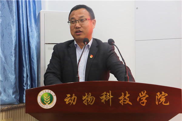 d8a283b9acae4d598a03c5d2cd076371.jpg 0579B0C3B7172C808833001AF160EB9F.jpg