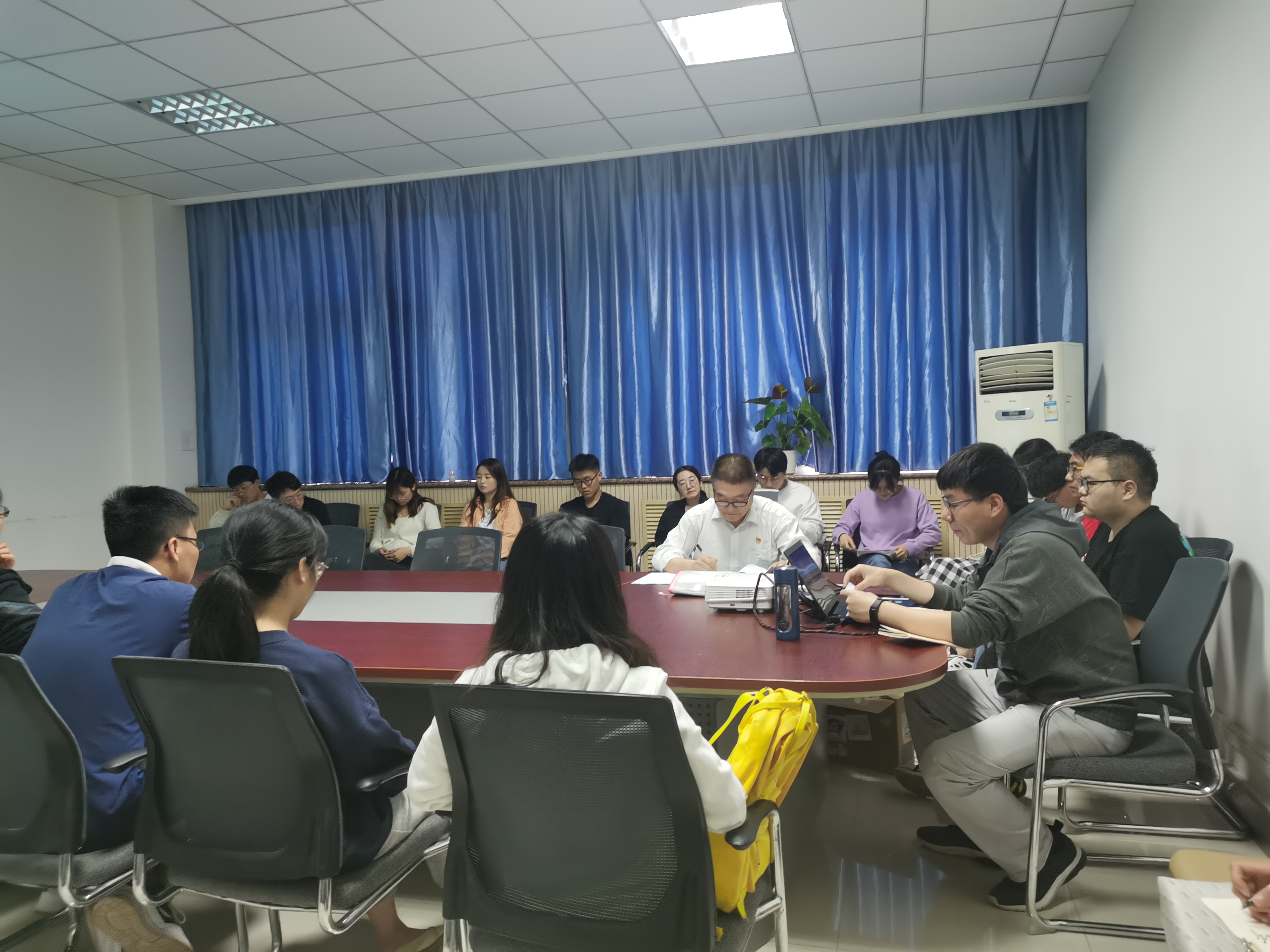 2f9d1878a05e40d38ee0c9fbea9fd558.jpg 2f9d1878a05e40d38ee0c9fbea9fd558.jpg