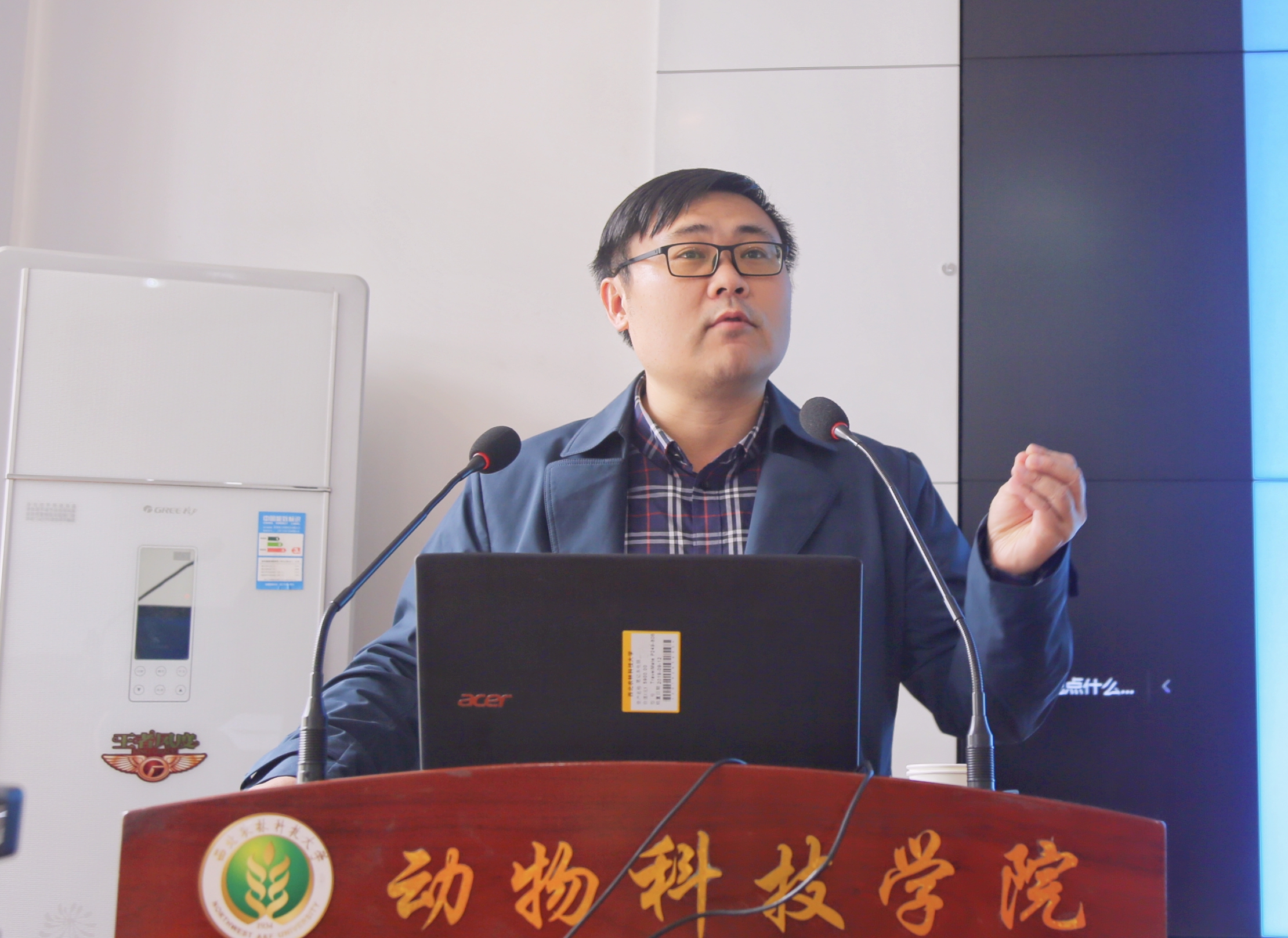 241e665876994cada1ffd572a1a2c30e.jpg 241e665876994cada1ffd572a1a2c30e.jpg