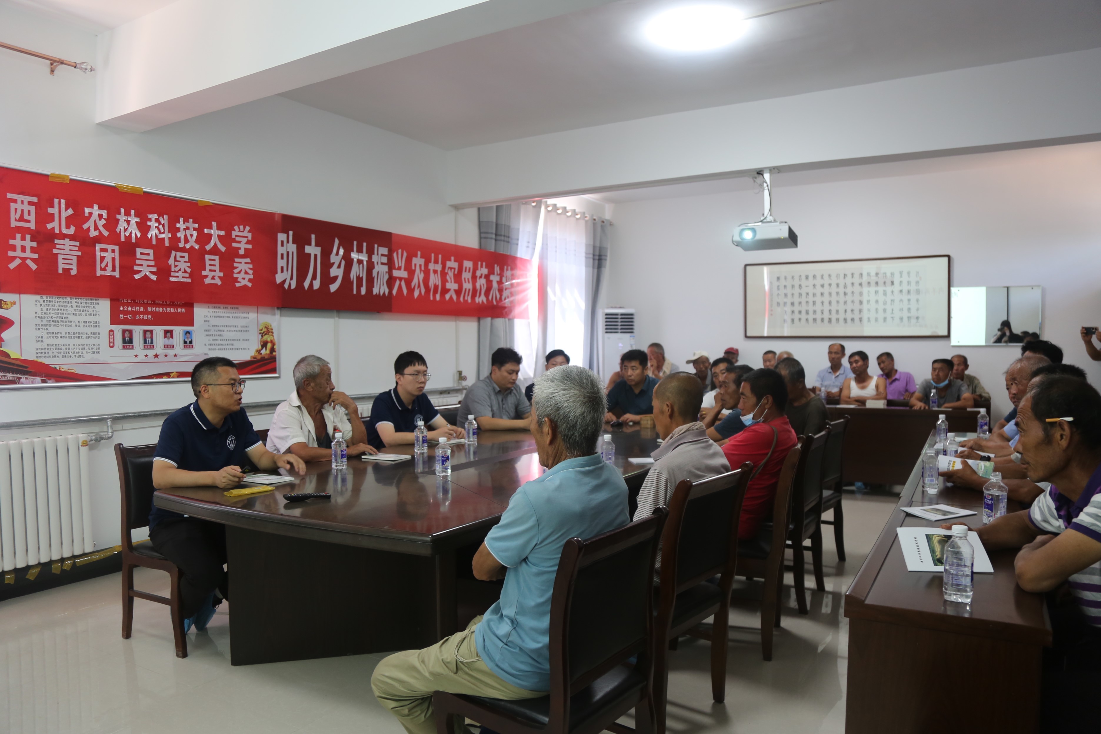 700b524de1dc41b9a8c578f25688378e.jpg 700b524de1dc41b9a8c578f25688378e.jpg