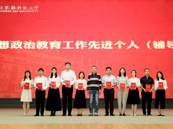 55938b097951459b853fd04db3267a17.jpg 2K4A2225.JPG